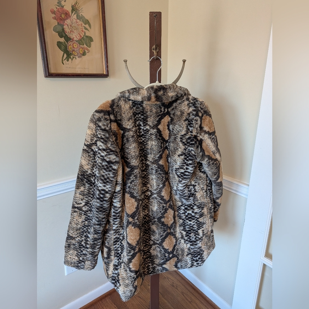 Democracy Faux Fur Snake-Print Teddy Coat in Brown and Black - Picture 3 of 4